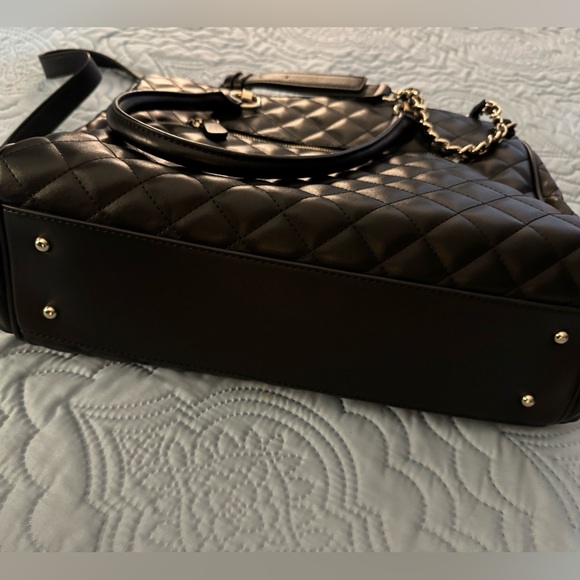 EUC Guess Work Tote - Picture 6 of 10